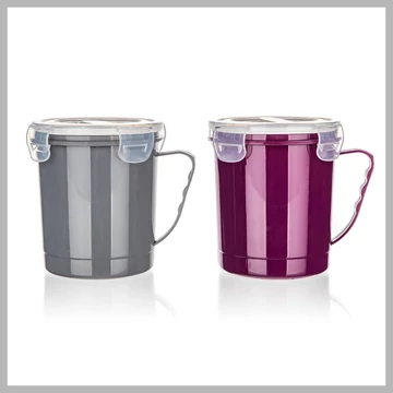 BANQUET plastový hermetický hrnček FAST CLICK 0,70L 5512076BC-Z