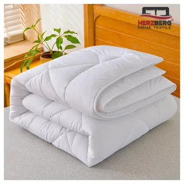 Herzberg 4hvězdičková hotelová přikrývka – bílá 200x200 cm HG-22067WD