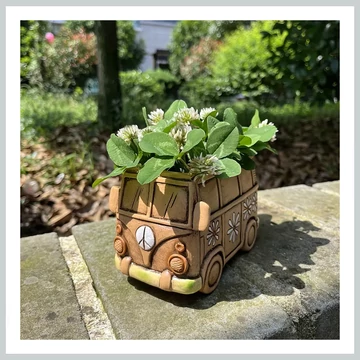 Dekoratívny kvetináč hippie minibus BB130657