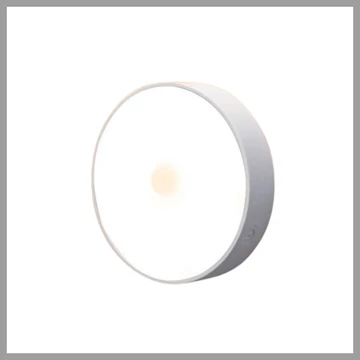 Pohybový senzorový baterkový svetlo