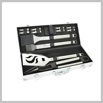 Landmann Grilovacia súprava 13 ks v hliníkovom kufríku 13399-L