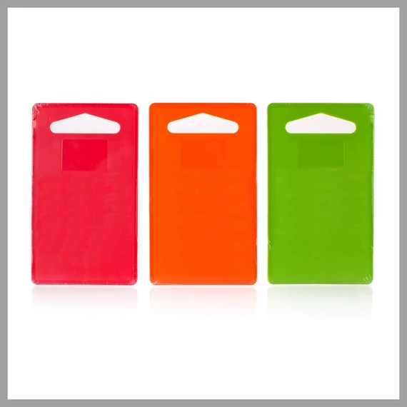 BANQUET plastová krájacia doska CULINARIA Plastia Colore 34,4 × 24,4 cm 12SY335CPC