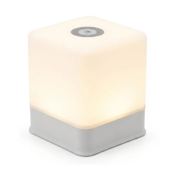 Moderná LED nočná lampička v tvare kocky KLMP1